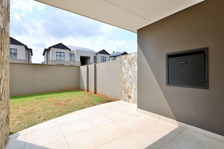 3 Bedroom Property for Sale in Waterfall Gauteng