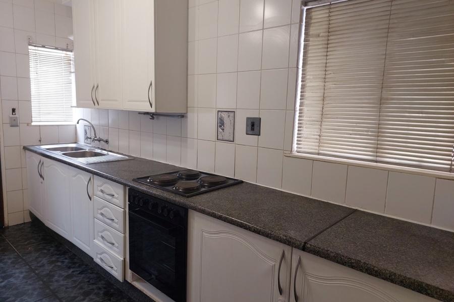 To Let 4 Bedroom Property for Rent in Parkrand Gauteng