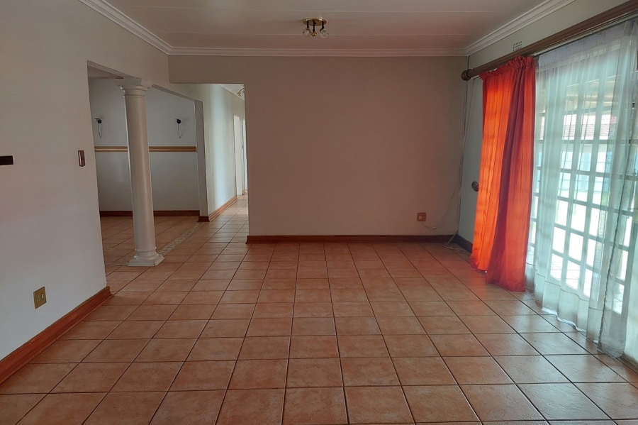 To Let 4 Bedroom Property for Rent in Parkrand Gauteng