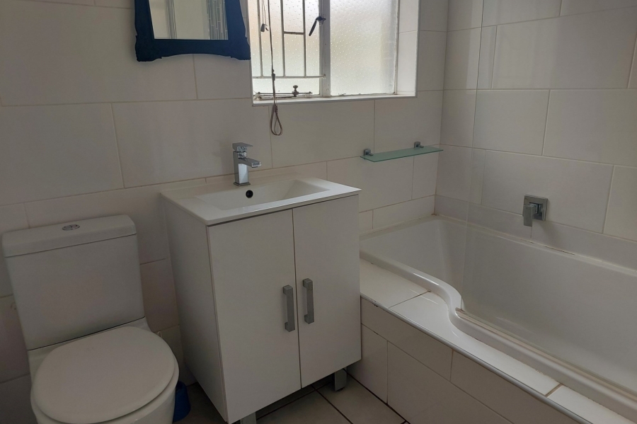 To Let 4 Bedroom Property for Rent in Parkrand Gauteng