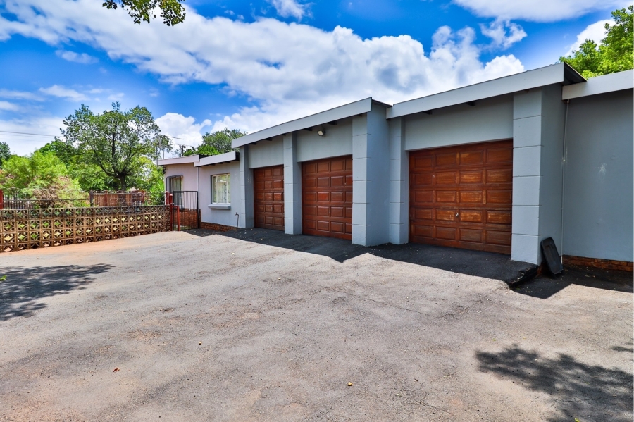 3 Bedroom Property for Sale in Wierda Park Gauteng