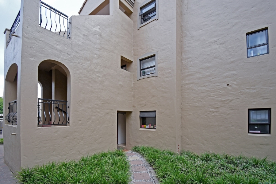 1 Bedroom Property for Sale in Lonehill Gauteng