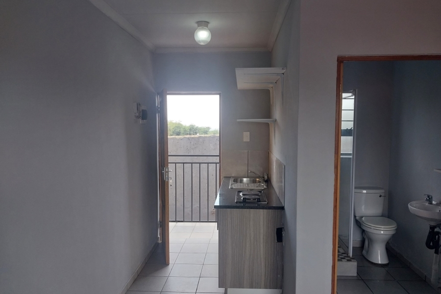 To Let 1 Bedroom Property for Rent in Meadowlands Gauteng