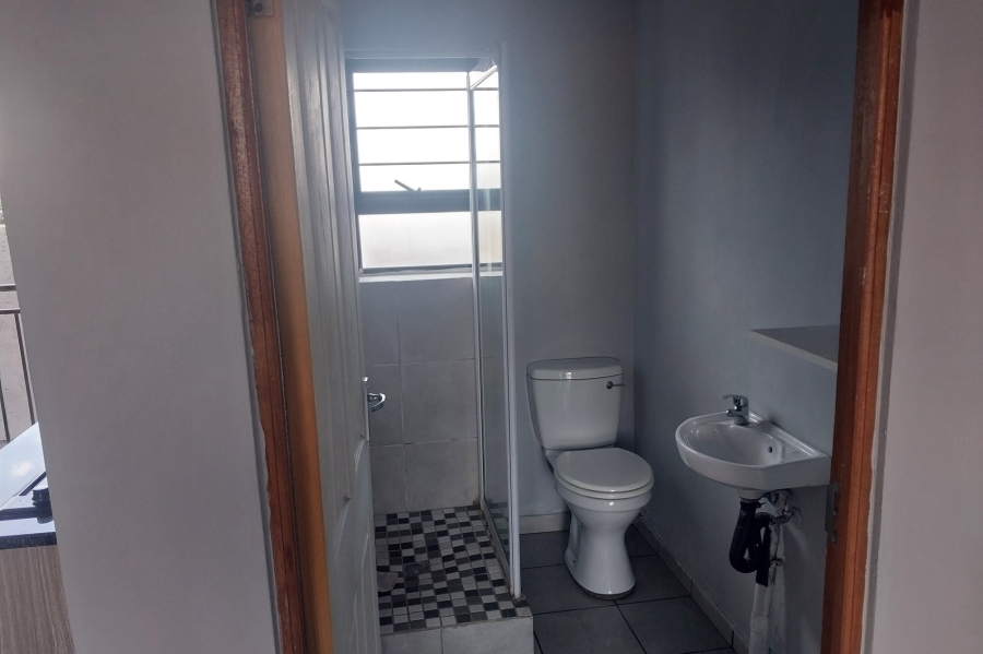 To Let 1 Bedroom Property for Rent in Meadowlands Gauteng