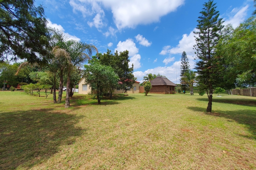 6 Bedroom Property for Sale in Patryshoek A H Gauteng
