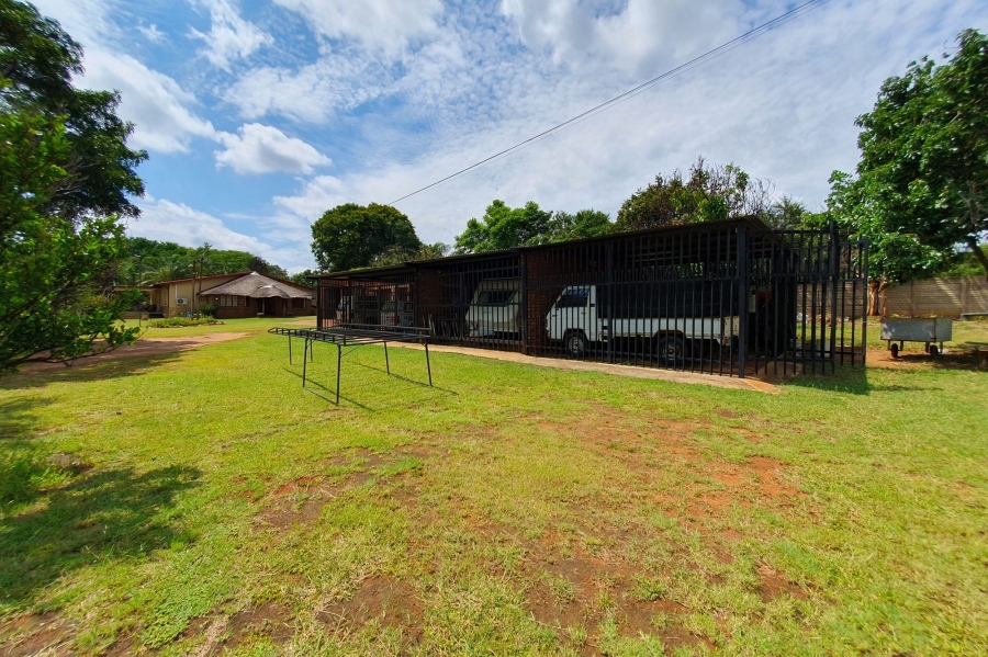 6 Bedroom Property for Sale in Patryshoek A H Gauteng