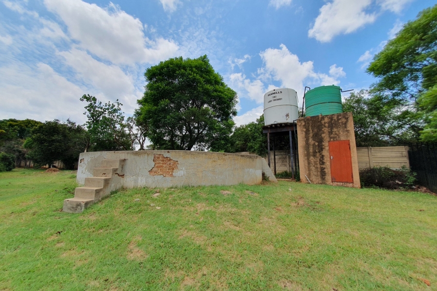 6 Bedroom Property for Sale in Patryshoek A H Gauteng