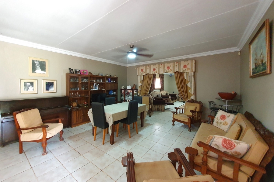 6 Bedroom Property for Sale in Patryshoek A H Gauteng