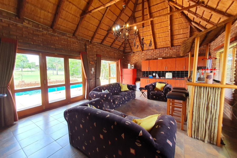 6 Bedroom Property for Sale in Patryshoek A H Gauteng