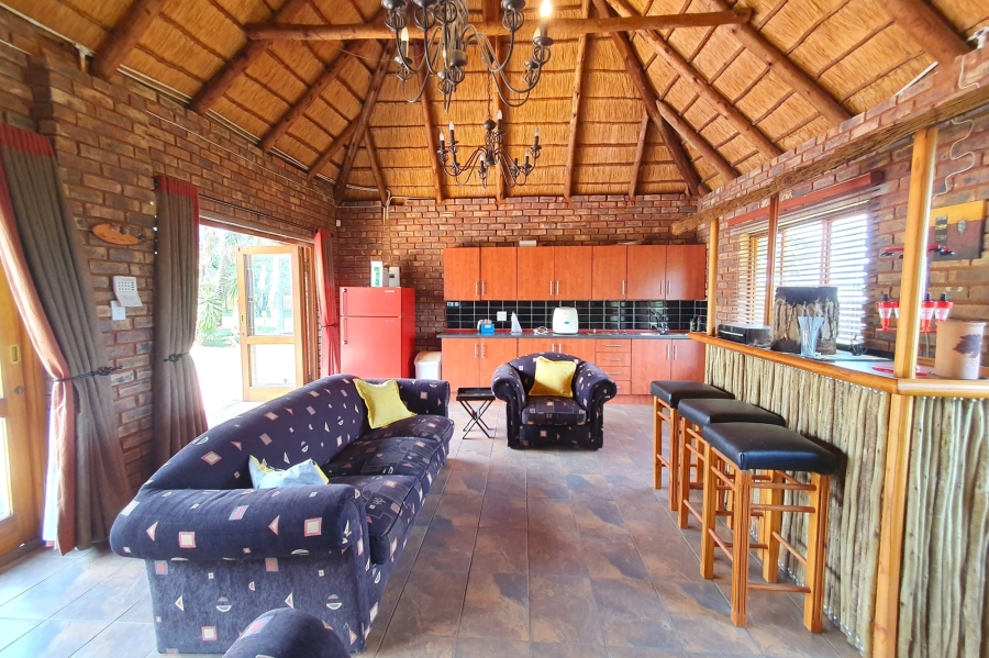 6 Bedroom Property for Sale in Patryshoek A H Gauteng