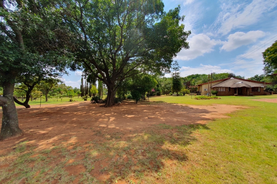 6 Bedroom Property for Sale in Patryshoek A H Gauteng