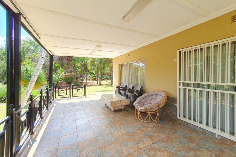 6 Bedroom Property for Sale in Patryshoek A H Gauteng