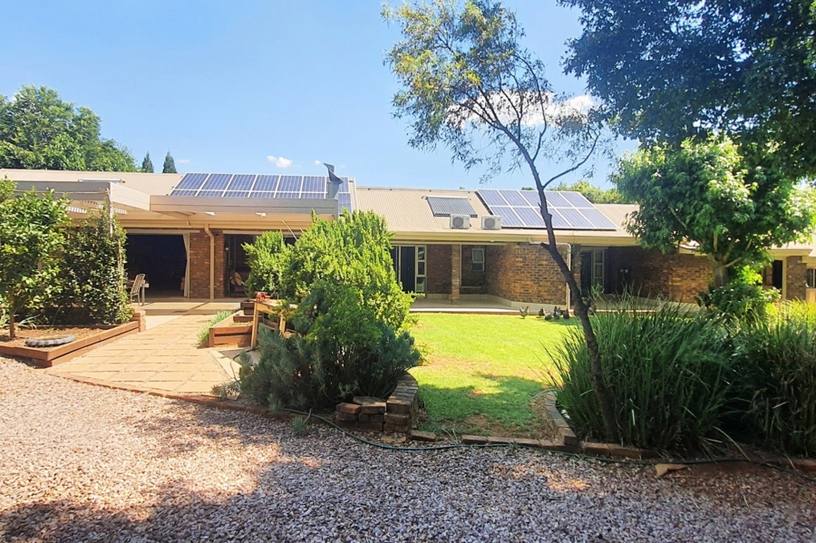 3 Bedroom Property for Sale in Mooikloof Equestrian Estate Gauteng