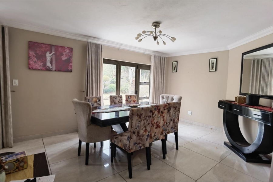 To Let 6 Bedroom Property for Rent in Blue Valley Golf Estate Gauteng