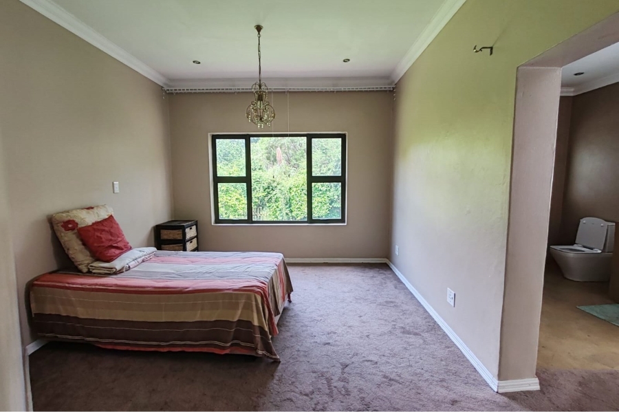 To Let 6 Bedroom Property for Rent in Blue Valley Golf Estate Gauteng