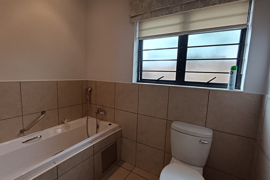 3 Bedroom Property for Sale in Olivedale Gauteng