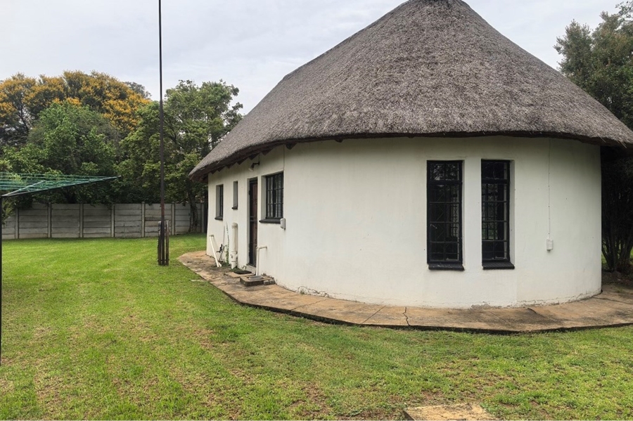 2 Bedroom Property for Sale in Walker Fruit Farms Gauteng