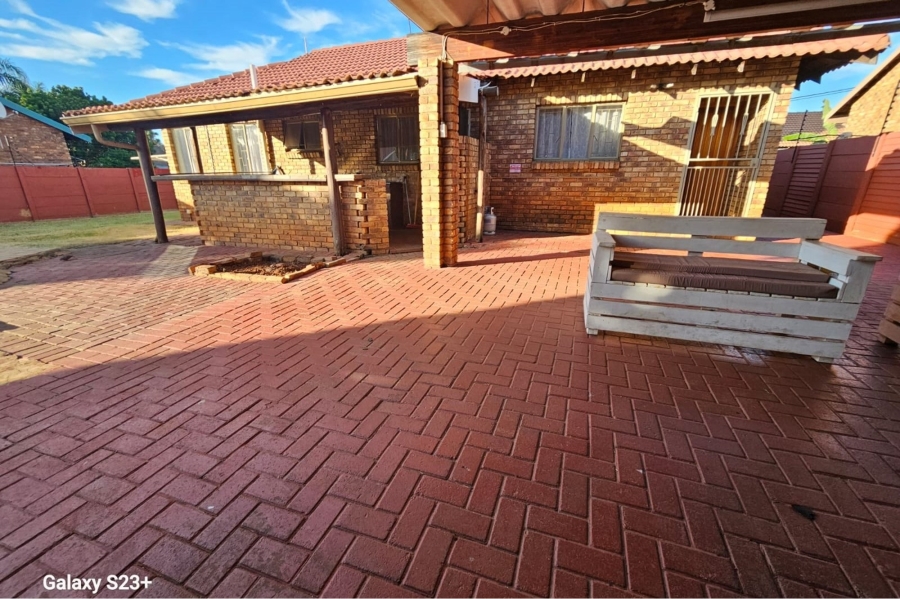 3 Bedroom Property for Sale in Doornpoort Gauteng