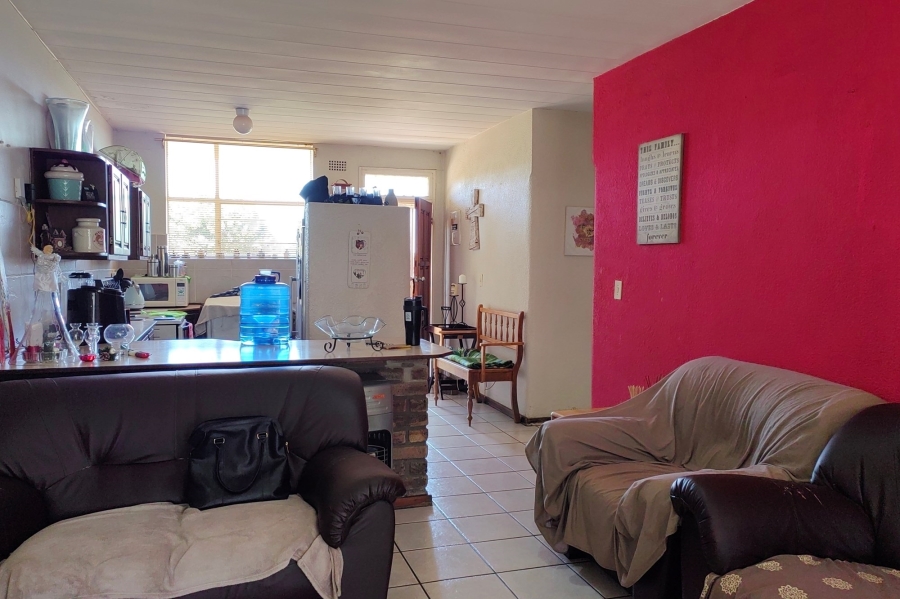 2 Bedroom Property for Sale in Brackendowns Gauteng