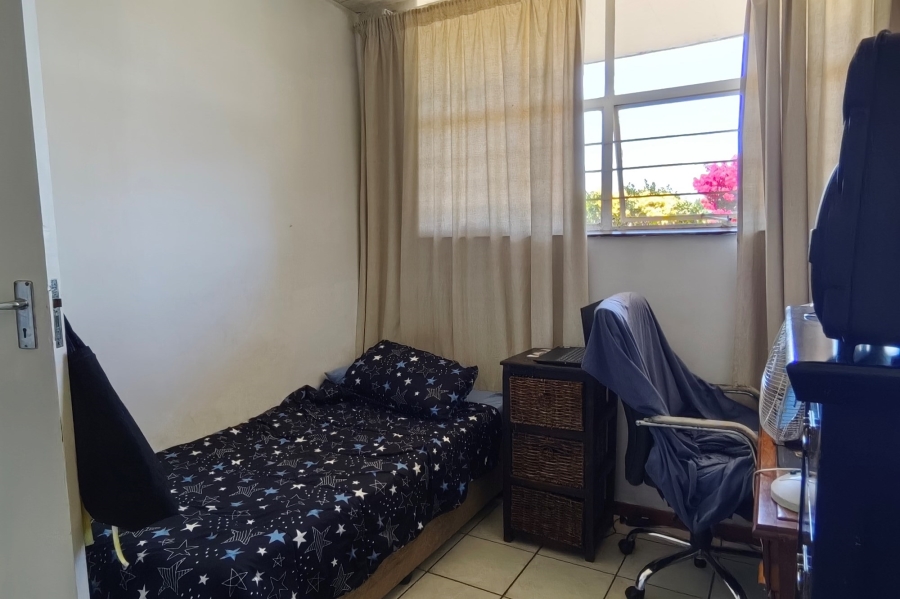 2 Bedroom Property for Sale in Brackendowns Gauteng