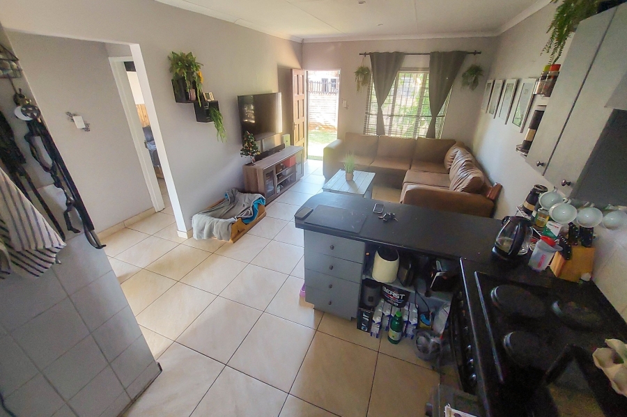 2 Bedroom Property for Sale in Highveld Gauteng