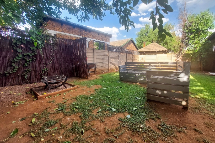 2 Bedroom Property for Sale in Highveld Gauteng