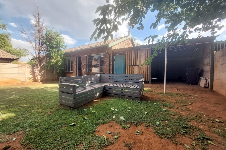 2 Bedroom Property for Sale in Highveld Gauteng