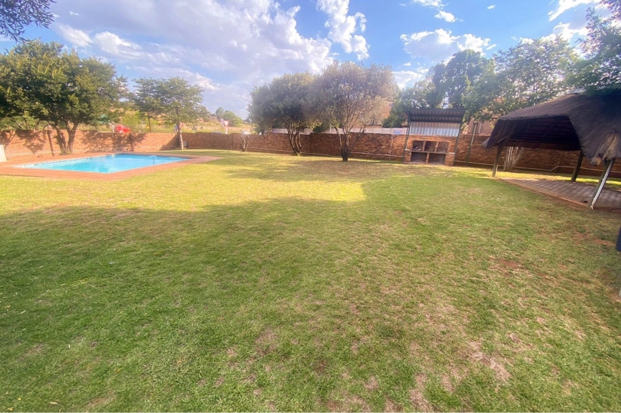 2 Bedroom Property for Sale in Highveld Gauteng