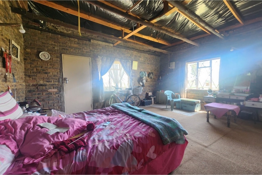 6 Bedroom Property for Sale in Endicott Gauteng