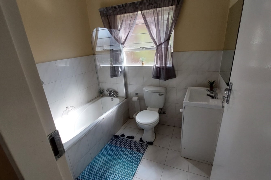 2 Bedroom Property for Sale in Liefde en Vrede Gauteng