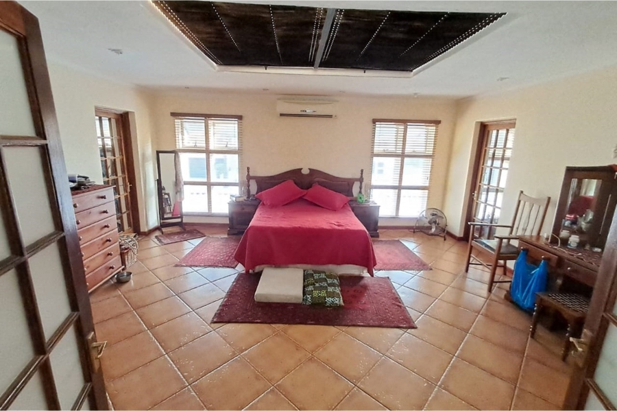 4 Bedroom Property for Sale in Eldoraigne Gauteng