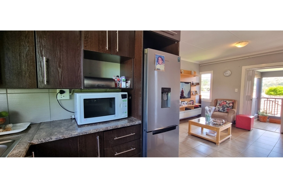 2 Bedroom Property for Sale in Linmeyer Gauteng