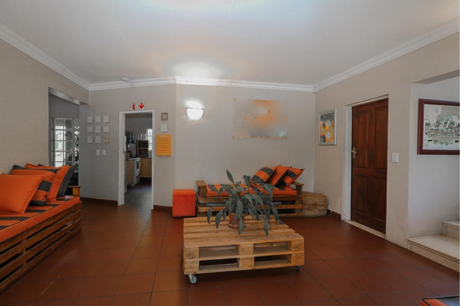 6 Bedroom Property for Sale in Farmall A H Gauteng