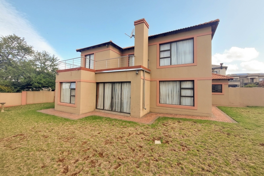 4 Bedroom Property for Sale in Stone Ridge Gauteng