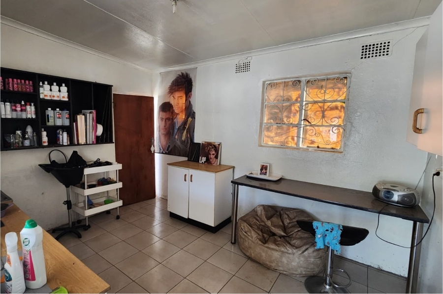 3 Bedroom Property for Sale in Cason Gauteng