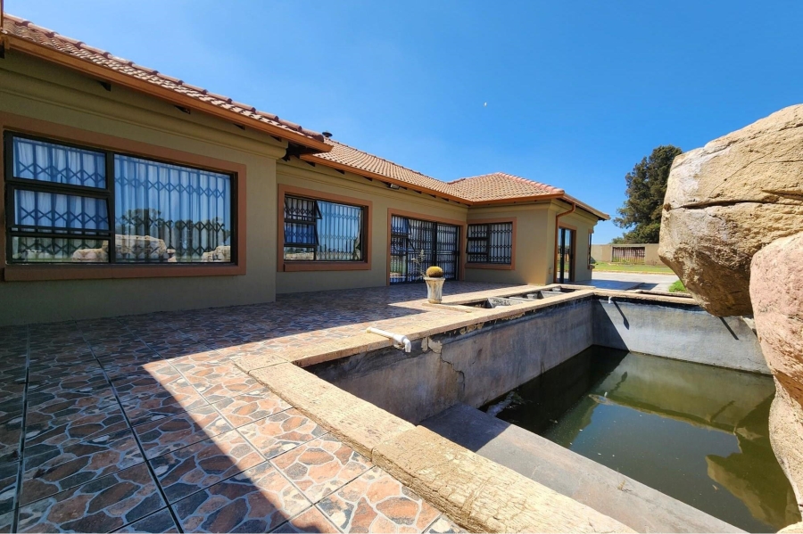 4 Bedroom Property for Sale in Vischkuil Gauteng