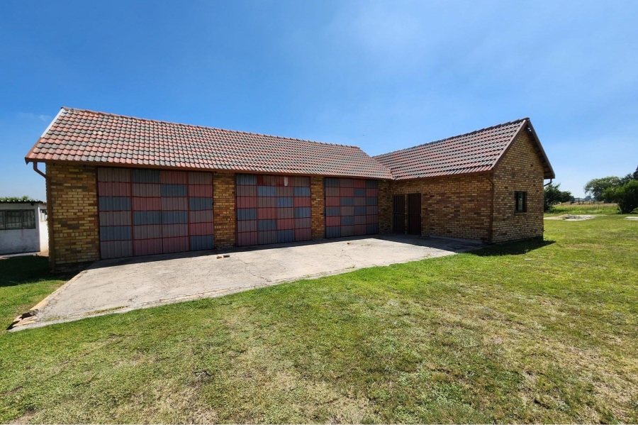 4 Bedroom Property for Sale in Vischkuil Gauteng