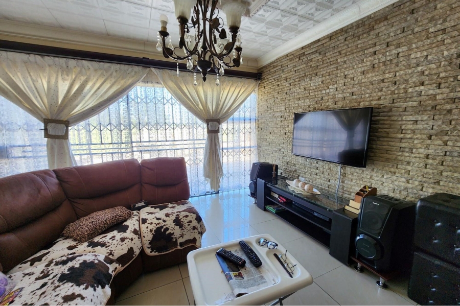 4 Bedroom Property for Sale in Vischkuil Gauteng