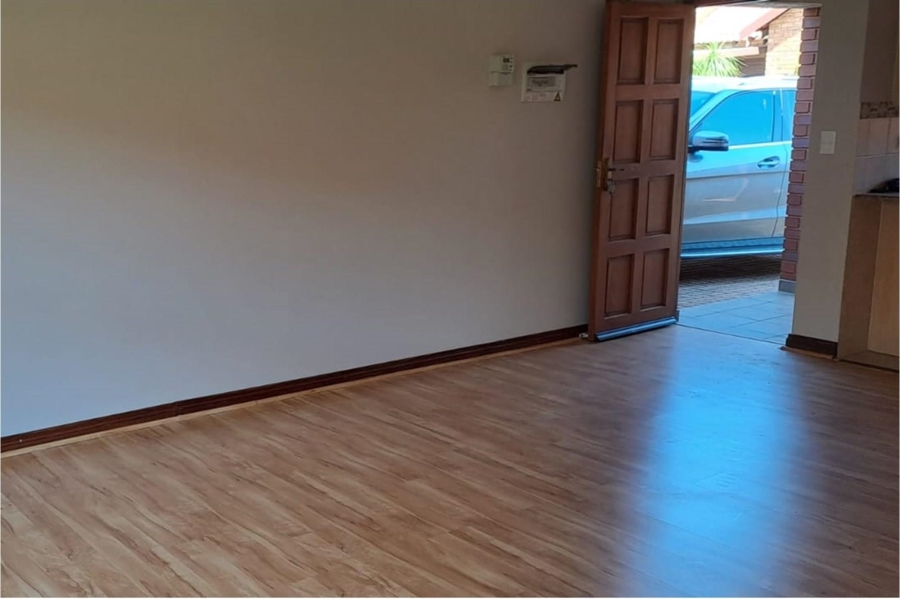 2 Bedroom Property for Sale in Montana Gauteng