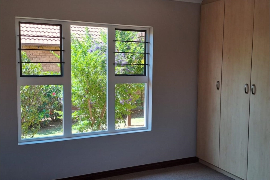 2 Bedroom Property for Sale in Montana Gauteng