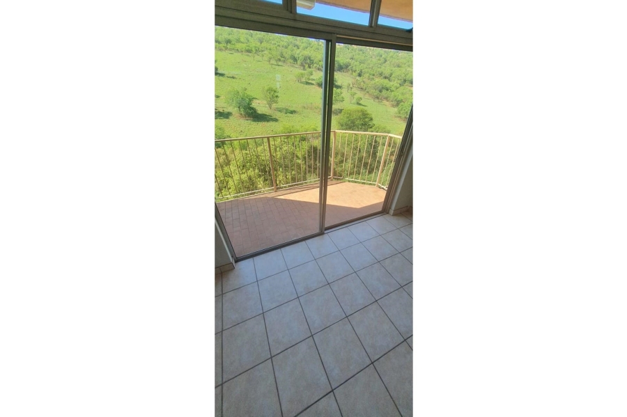 1 Bedroom Property for Sale in Wonderboom South Gauteng