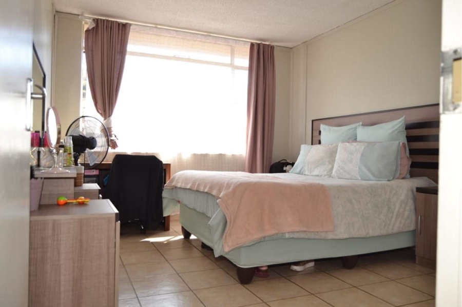 1 Bedroom Property for Sale in Wonderboom South Gauteng