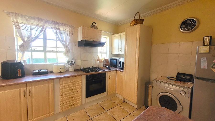 3 Bedroom Property for Sale in South Crest Gauteng