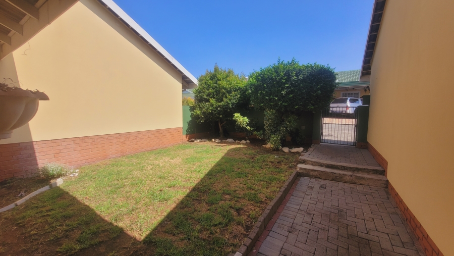 3 Bedroom Property for Sale in South Crest Gauteng