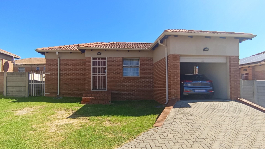 3 Bedroom Property for Sale in Thatch Hill Estate Gauteng