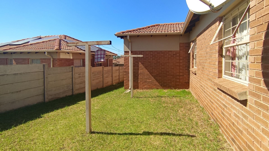 3 Bedroom Property for Sale in Thatch Hill Estate Gauteng