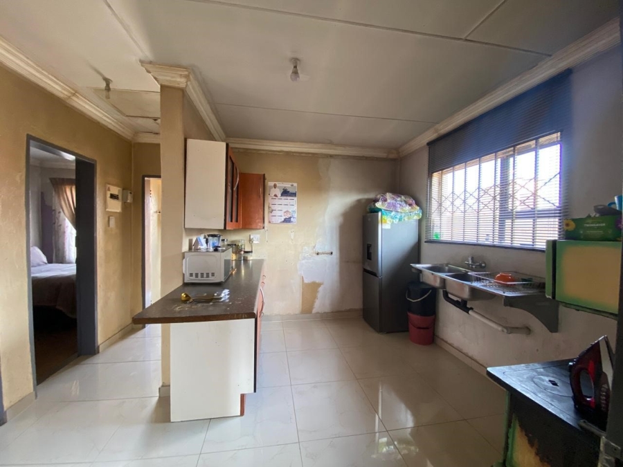 2 Bedroom Property for Sale in Geluksdal Gauteng