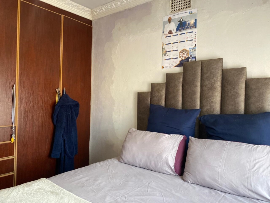 2 Bedroom Property for Sale in Geluksdal Gauteng