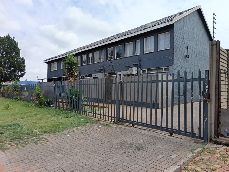 38 Bedroom Property for Sale in Vanderbijlpark Cw 6 Gauteng