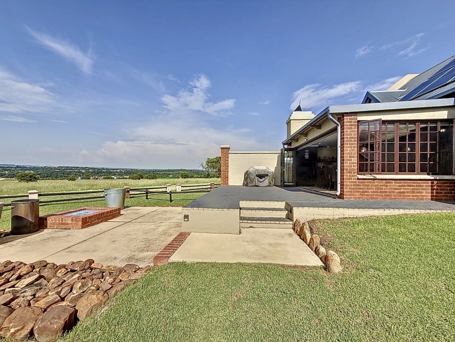 3 Bedroom Property for Sale in Waterlake Farm Lifestyle Estate Gauteng